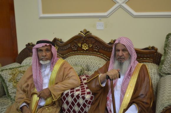 الشيخ بشير العلي والعم عبيد الضيف الاله
